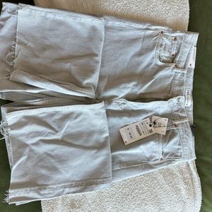 Zara 90’s Wide Leg jeans